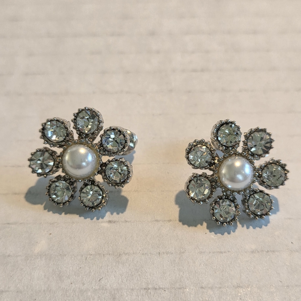 Estate Sale Rhinestone Earrings Pearl Center Floral Design Old Money Jewelry